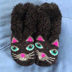 Kitty Slippers! 🐱